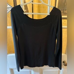LOFT Classic Black Women's sweater